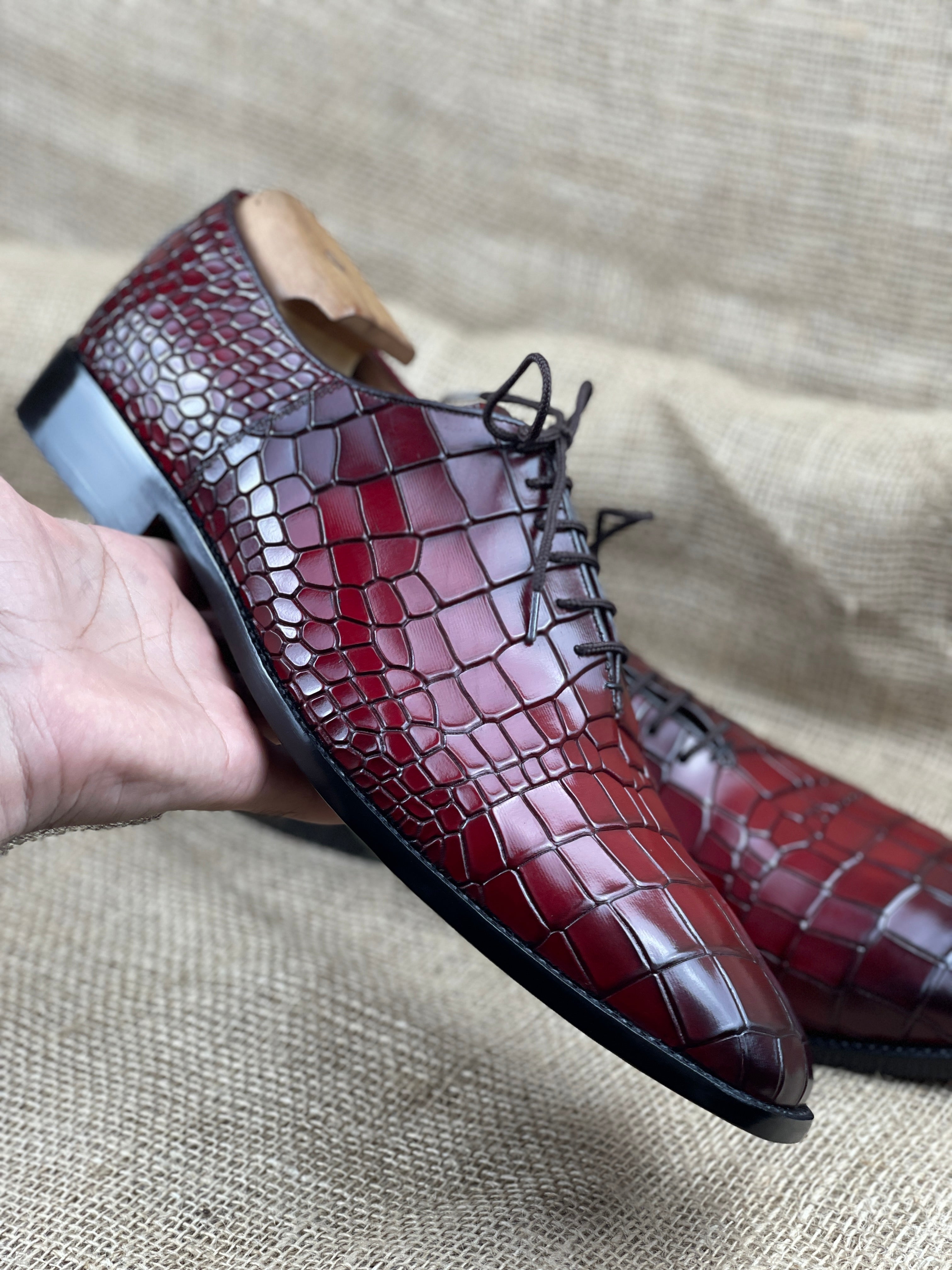 Men's Burgundy Lace-up Crocodile Pattern Dress Shoes
