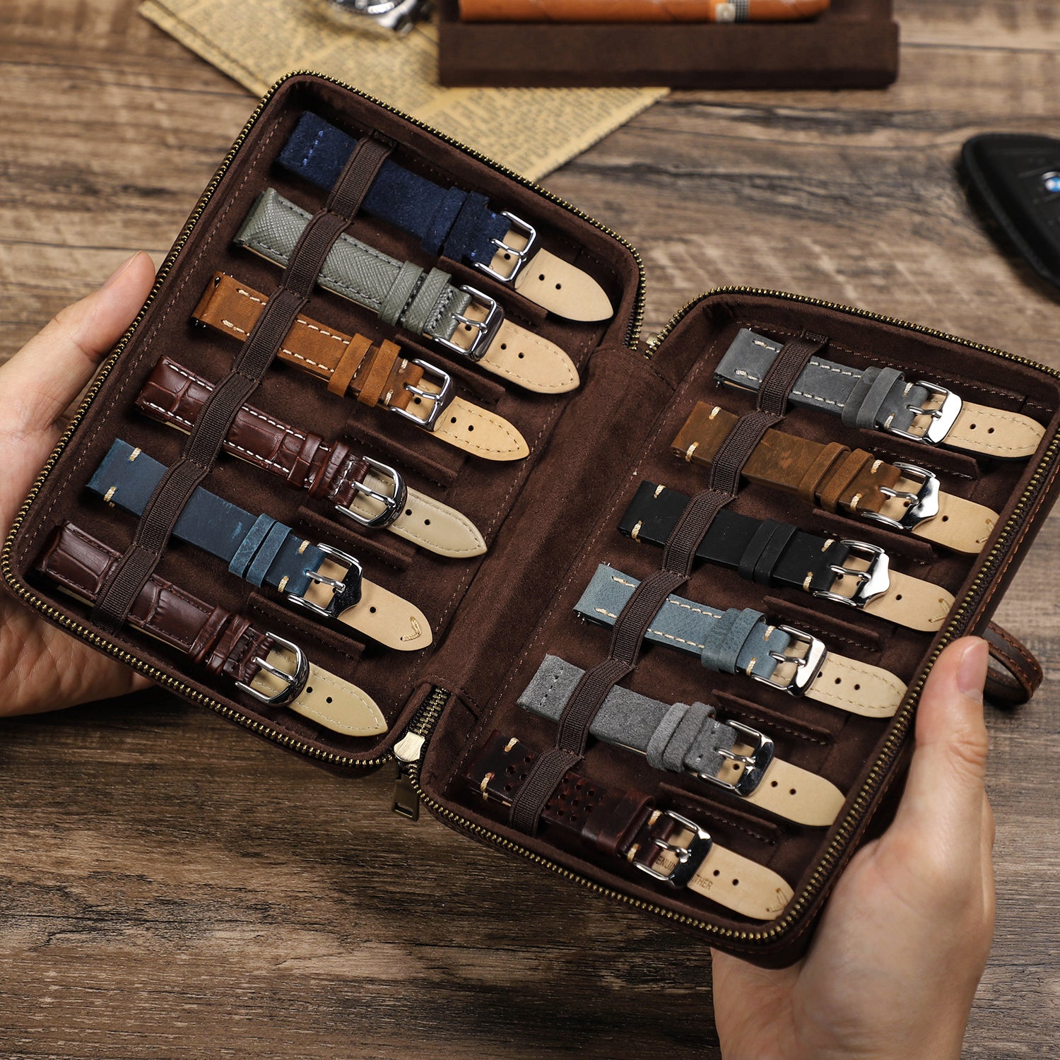 Genuine Leather 12 Slots Portable Watch Band Case