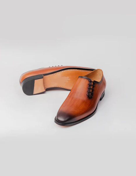 Men's Cognac Leather Oxford Dress Shoes with Lateral Lacing - Image 3