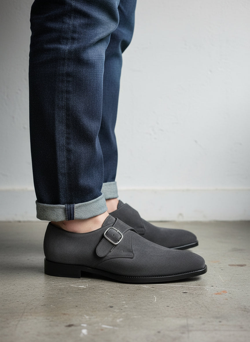 model-wearing-casual-side-view of product