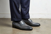 model-wearing-formal-side-view of product