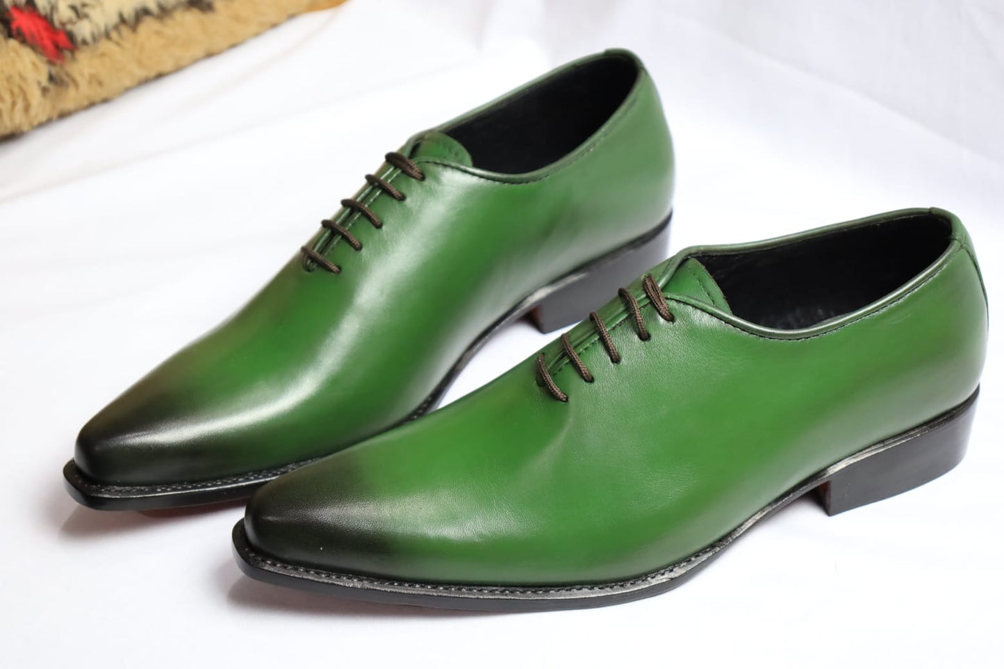 Handmade Men green leather dress shoes, Men pointed toe lace up shoes