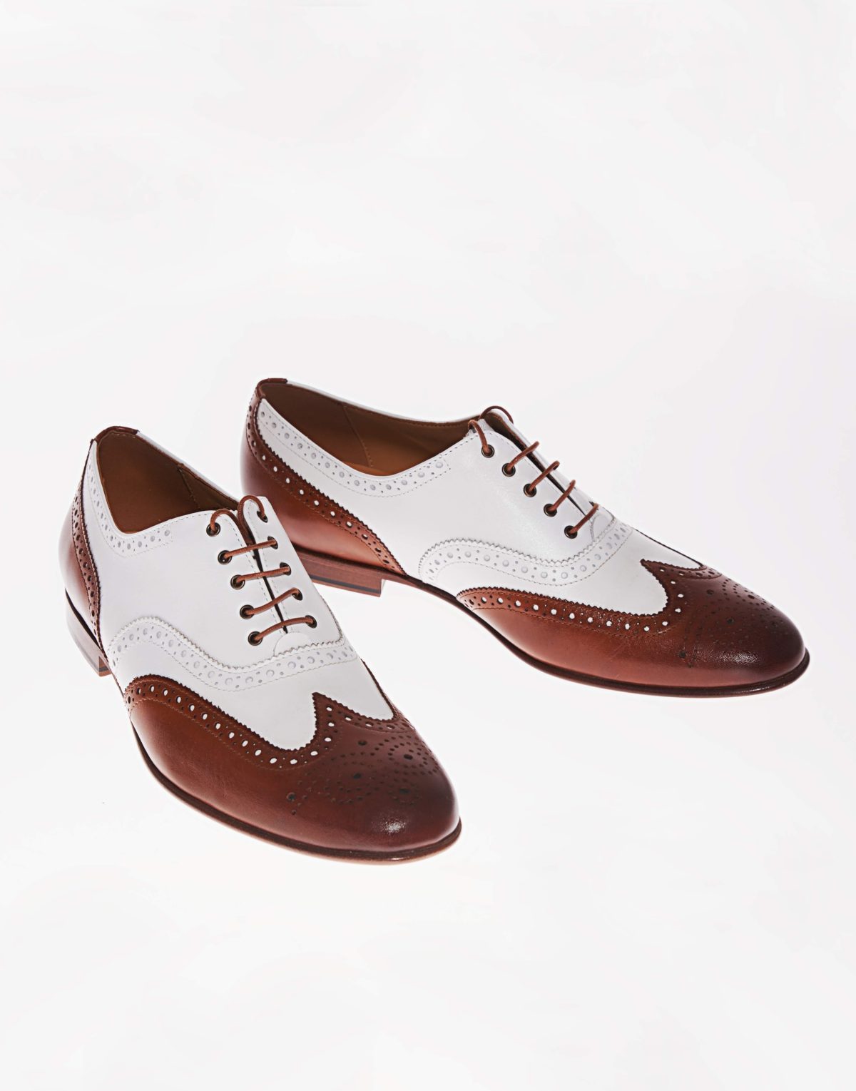 Handmade Men Spectator Shoes, Two Tone Shoes, Wingtip Casino Brogue Shoes