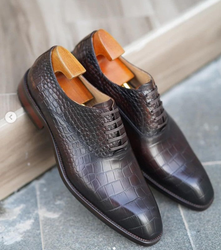 Handmade Mens brown alligators shoes, Men crocodile texture Oxford shoes