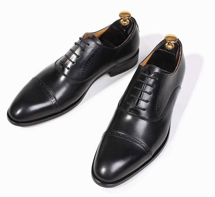 Handmade Men's Full Grain Leather Cap-Toe Oxford Shoes