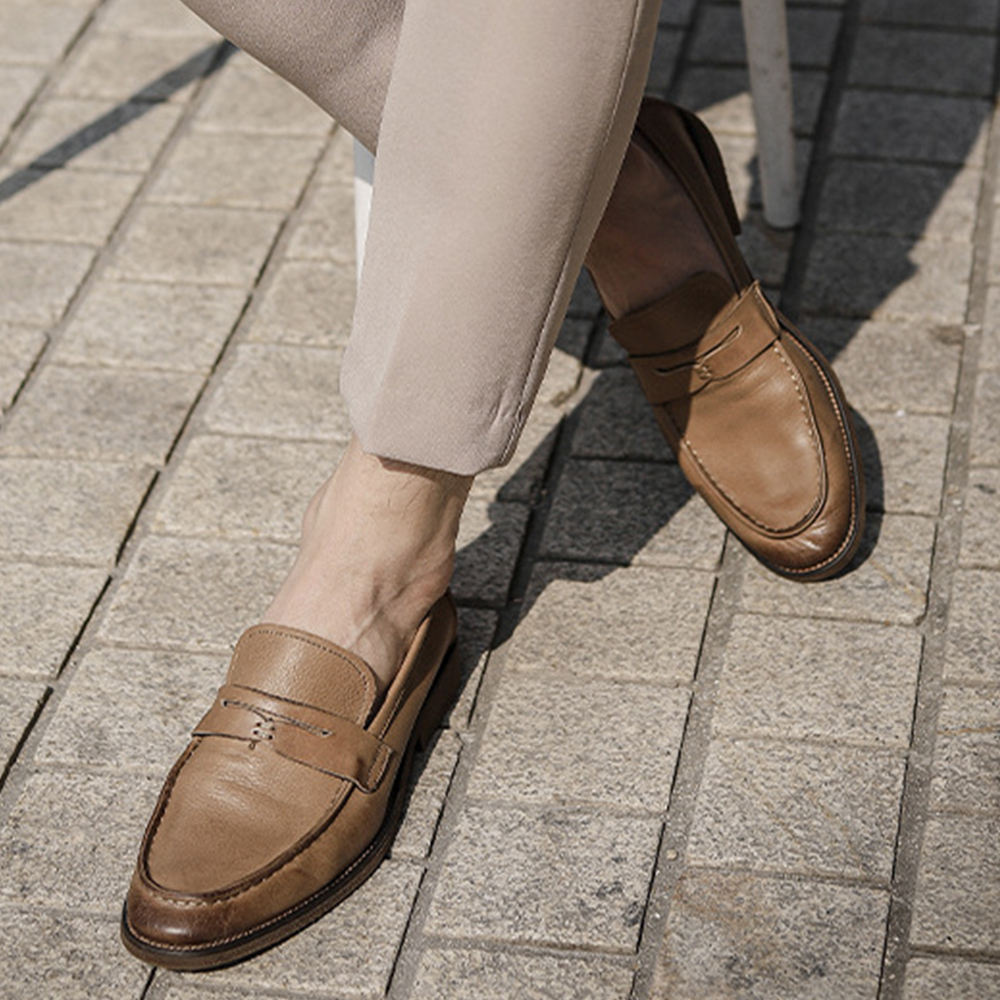 Handmade Men's Full Grain Leather Classic Loafer Shoes - Image 5