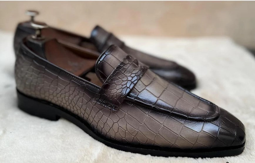 Handmade Mens gray crocodile moccasins, Men gray dress shoes, crocodile print