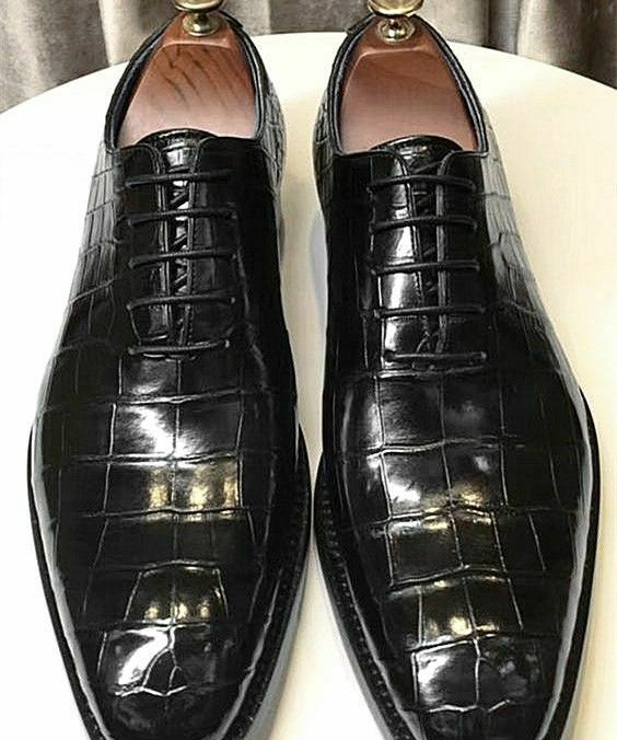 Men's Black Crocodile Patterned Leather Dress Shoes