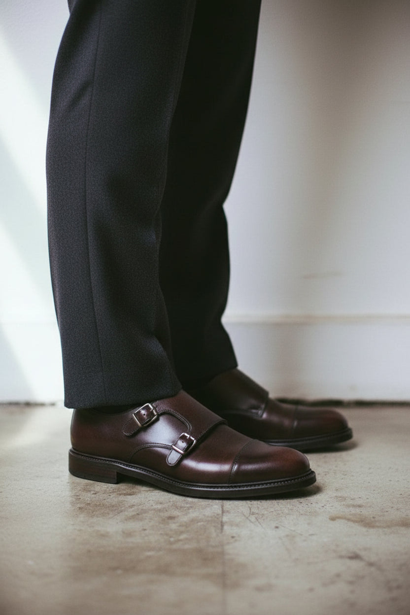 model-wearing-formal-side-view of product