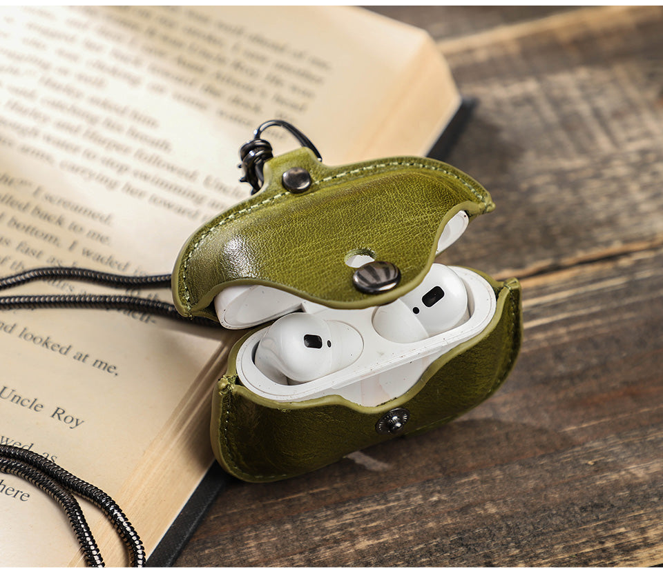 Leather AirPods Pro 3 Earphone Case Cover With A Necklace Hook