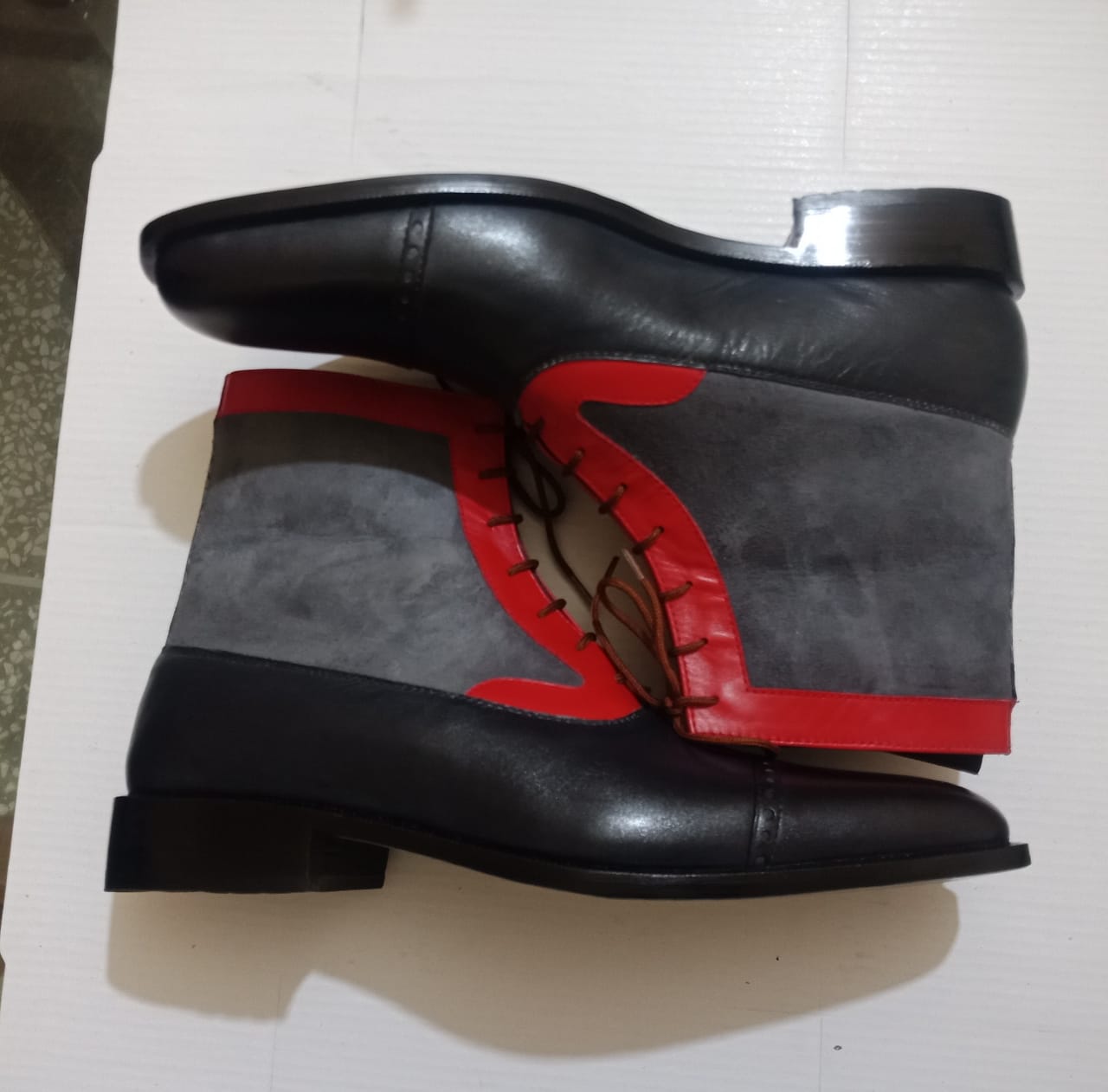 Men's Three-Tone Leather and Suede Ankle Boots - Image 5