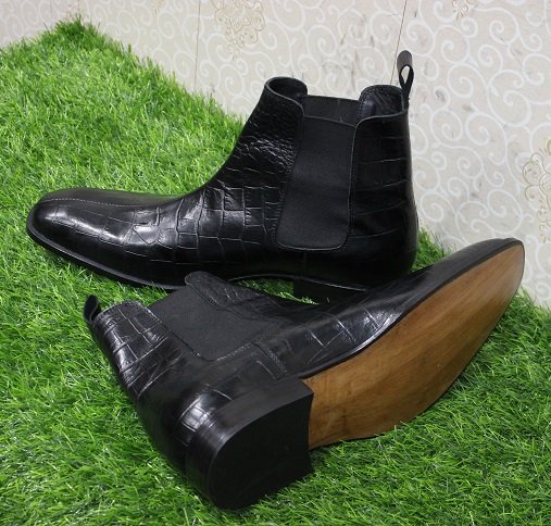 Mens Black Crocodile Chelsea boots, Alligators patterned Chelsea boot men