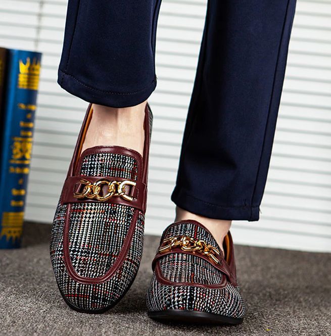 Men's Plaid Pinch Metal Chain Loafer – Casual Shoes