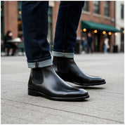 model-casual-setting - Men's Black Leather Chelsea Boots