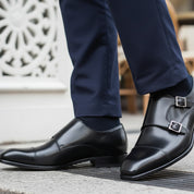 model-casual-setting - Men's Black Leather Double Buckle Dress Shoes