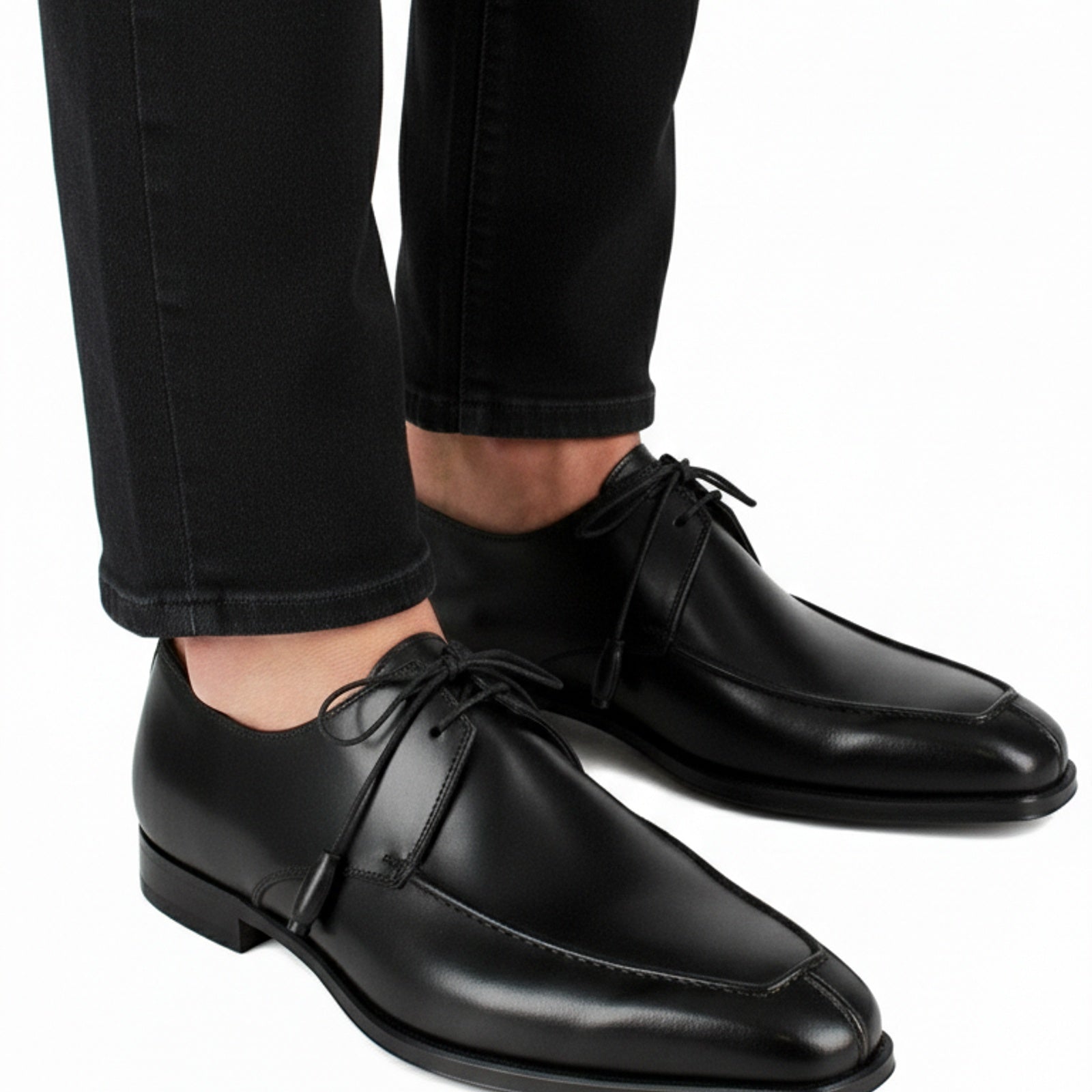 model-casual-setting - Men's Black Leather Oxford Dress Shoes