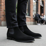 model-casual-setting - Men's Black Suede Chelsea Boots