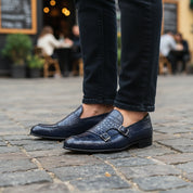 Men's Blue Crocodile Monk Strap Leather Shoes - model-casual-setting
