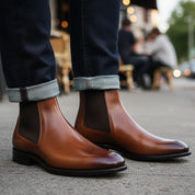 model-casual-setting - Men's Brown Leather Chelsea Boots