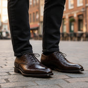model-casual-setting - Men's Brown Leather Oxford Shoes