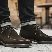 Men's Brown Suede Oxford Dress Shoes - model-casual-setting