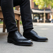 Men's Formal Leather Oxford Tuxedo Shoes - model-sitting-bench