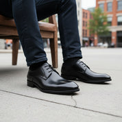 model-sitting-bench - Men's Genuine Leather Formal Brogues