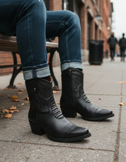 model-sitting - Men's Black Calf Leather Ankle Boots