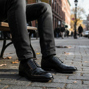 model-sitting - Men's Black Crocodile Leather Oxford Shoes