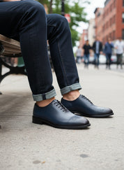model-sitting - Men's Blue Leather Oxford Dress Shoes