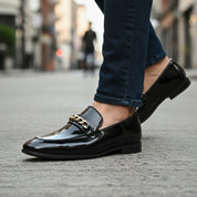 model-walking-street - Men's Black Leather Loafers with Chunky Chain