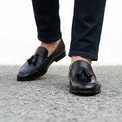 model-walking-street - Men's Black Leather Tassel Moccasins