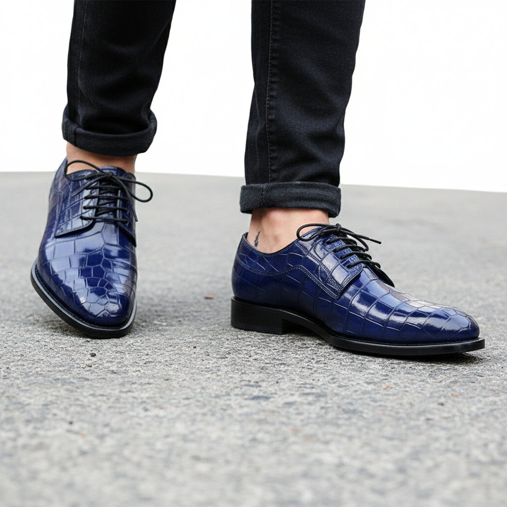 model-walking-street - Men's Blue Crocodile Embossed Leather Oxford Shoes