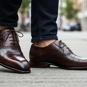model-walking-street - Men's Brown Leather Lace-Up Oxford Shoes