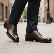 model-walking-street - Men's Brown Leather Oxford Shoes