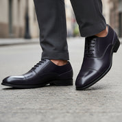 model-walking-street - Men's Classic Oxford Leather Shoes