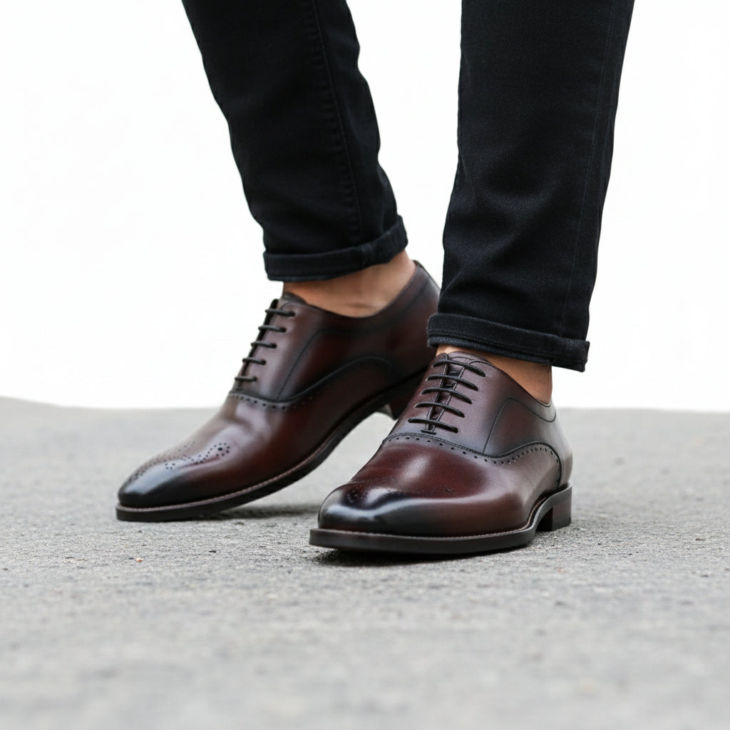 model-walking-street - Men's Cow Leather Oxford Dress Shoes