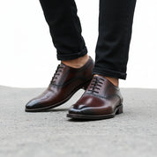 model-walking-street - Men's Cow Leather Oxford Dress Shoes