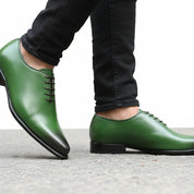 Men's Green Pointed Toe Leather Dress Shoes - model-walking-street