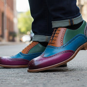 Men's Leather Wingtip Brogue Shoes - model-walking-street