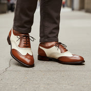 Men's Two-Tone Wingtip Brogue Leather Shoes - model-walking-street