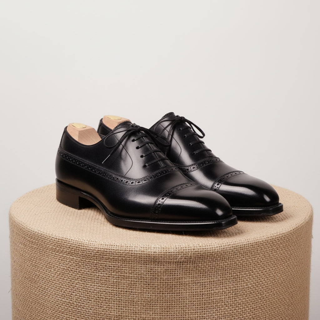 Men's Black Leather Brogue Oxford Shoes - pedestal-view