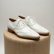 Men's White Leather Wingtip Brogue Dress Shoes - pedestal-view
