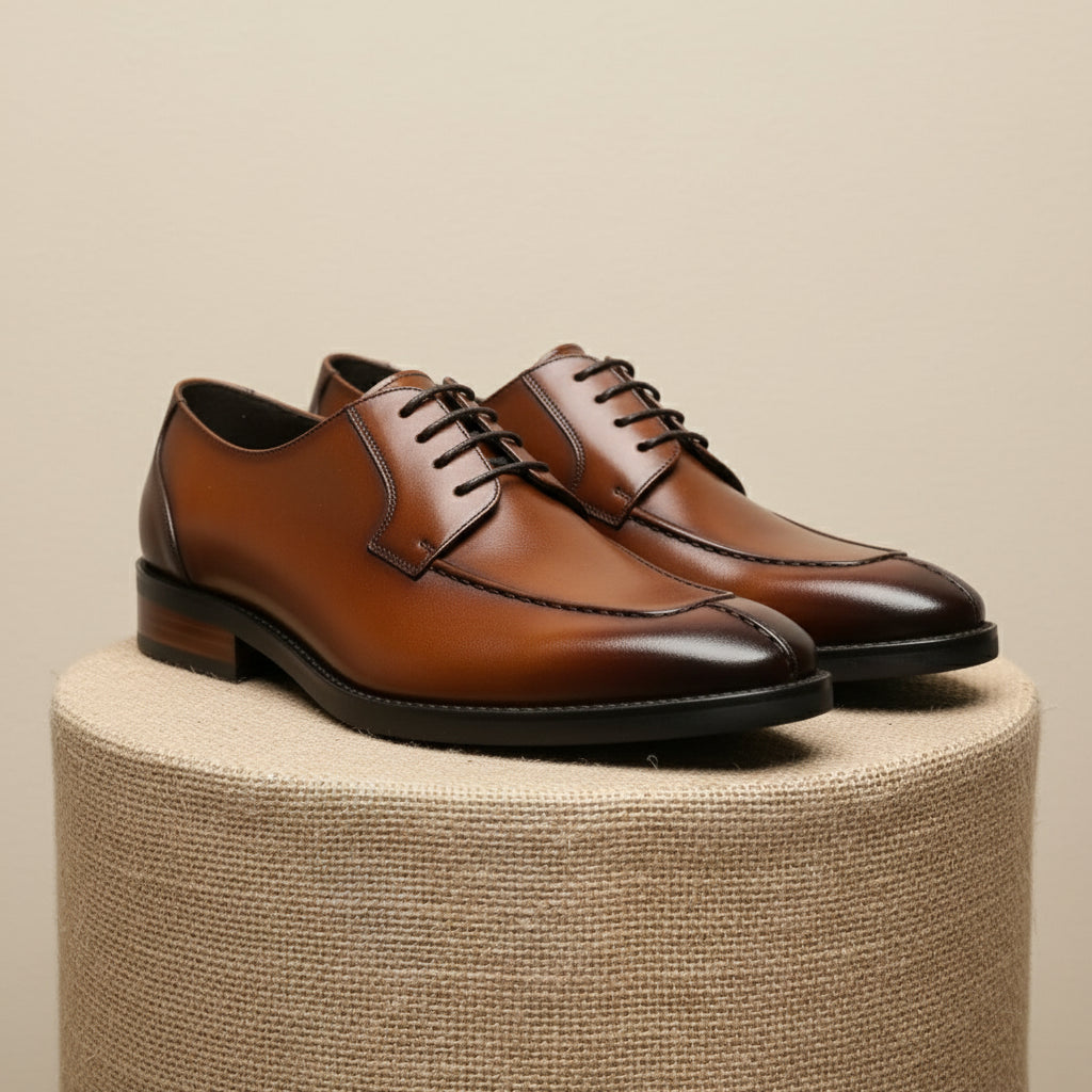 Men's Black Leather Derby Shoes - pedestal-view