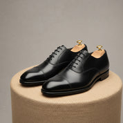 Men's Black Oxford Leather Dress Shoes - pedestal-view