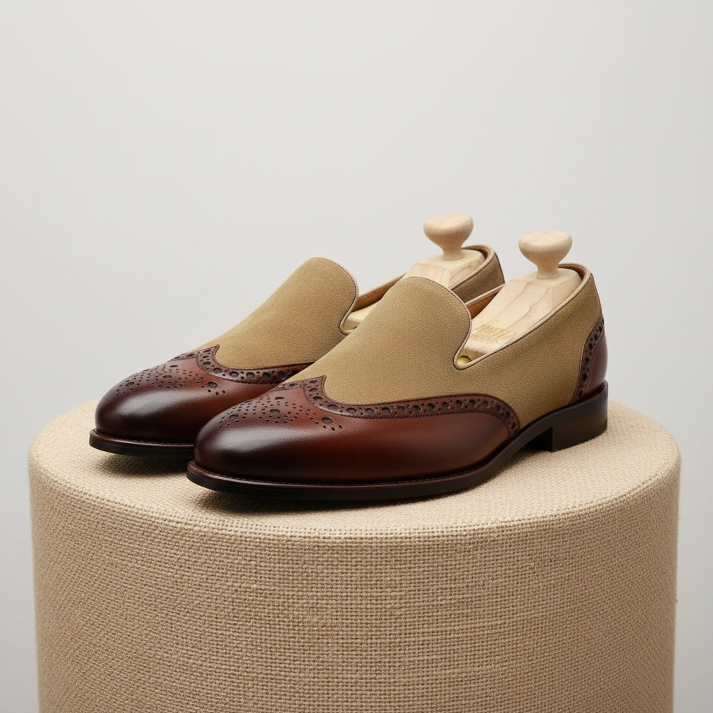 Two-tone Wingtip Brogue Moccasins in Suede and Leather - pedestal-view