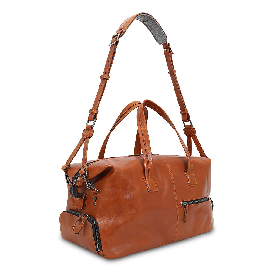 Spacious Leather Travel Duffel Bag with Organized Storage Pockets