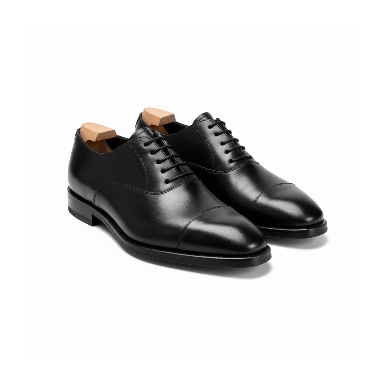 three-quarter-view - Men's Black Calf Leather Oxford Dress Shoes