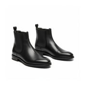 three-quarter-view - Men's Black Leather Chelsea Boots