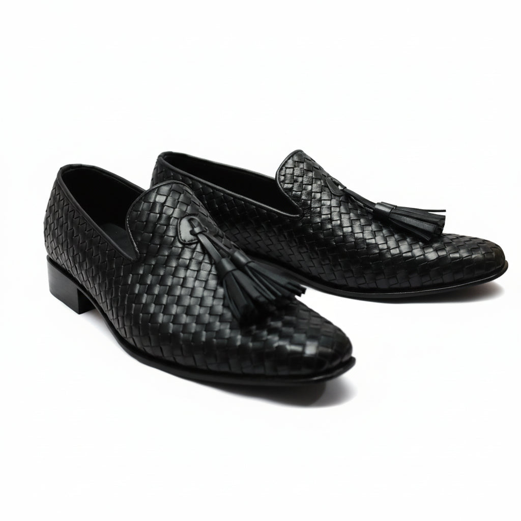 three-quarter-view - Men's Black Leather Knitted Dress Shoes